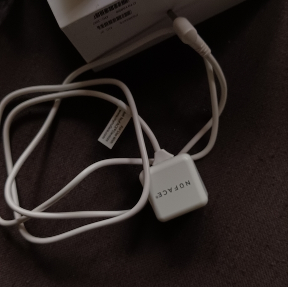 SOLD NuFace Mini (like new) - Picture 5 of 8